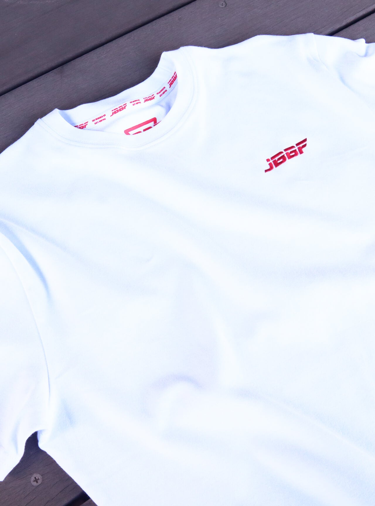JBBF T-Shirt 白ｘ赤ロゴ刺繍